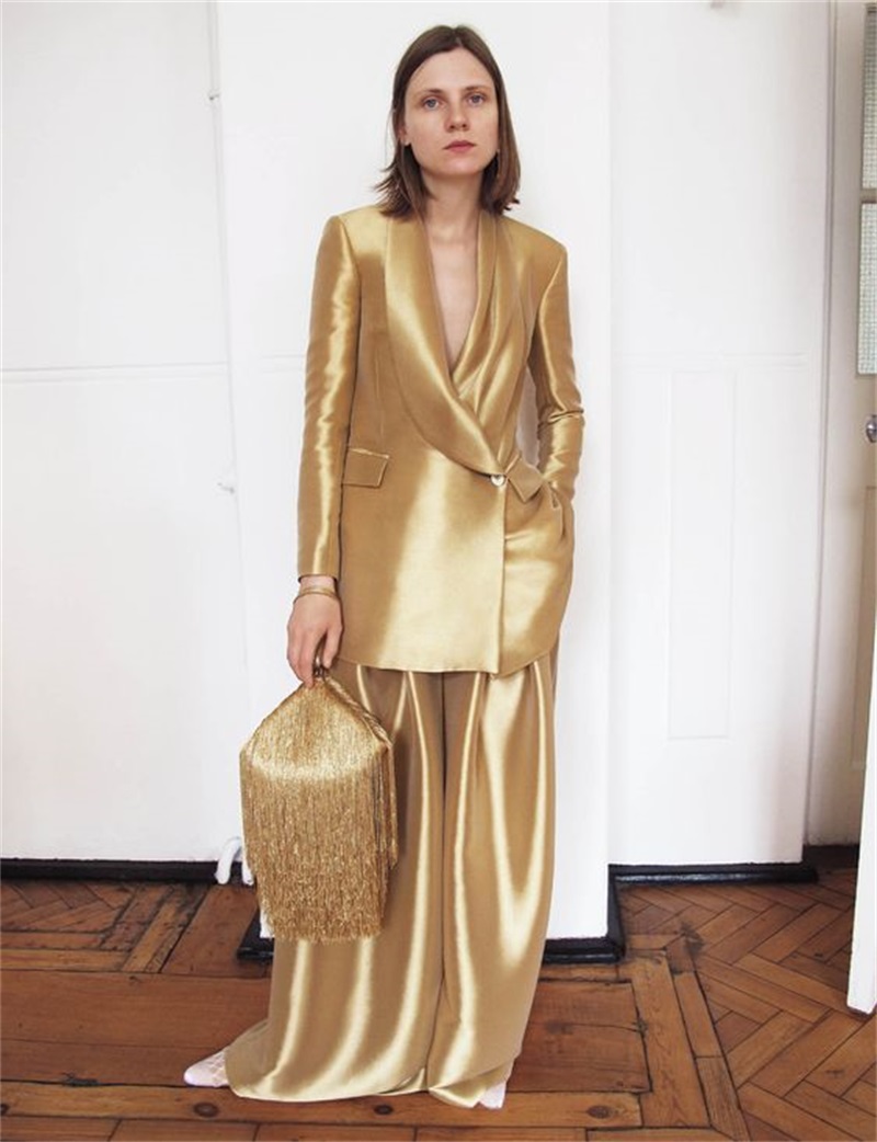 Women'S Formal Wear For A Wedding - Goud Zijde Satijn Dameskostuums Kantoor Set