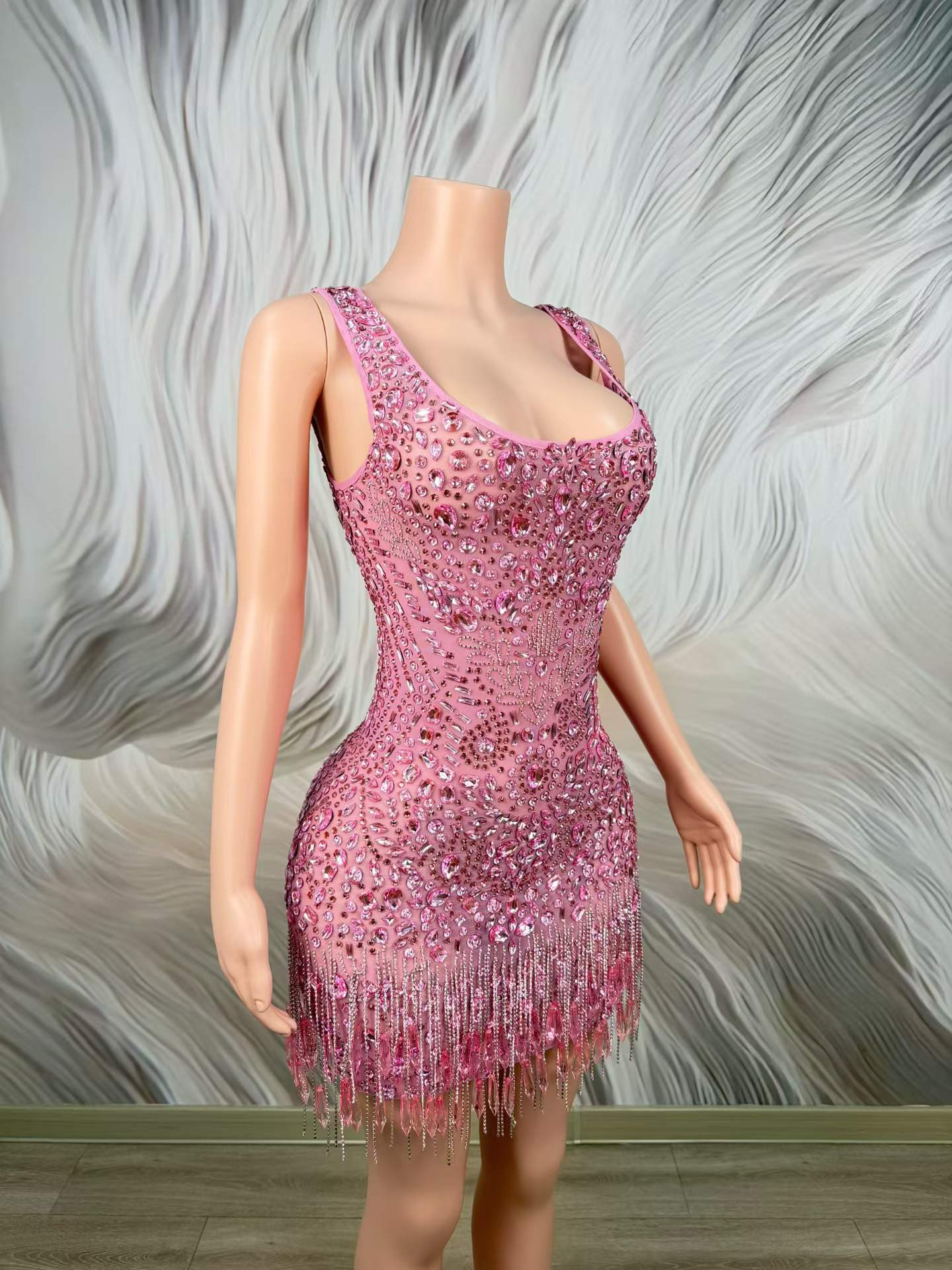 Luxe Glinsterende Roze Strassj - Women Formal Wear Photoshoot recensie en prijs